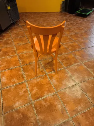 Silla Thonet Naranja