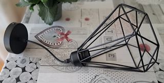 Lámpara de techo geométrica de metal