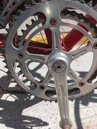 Bicicleta carretera antigua italiana.