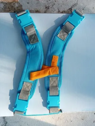 Mochila de explorador infantil con accesorios