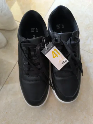 Zapatillas negras Primark Talla 41