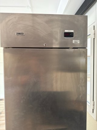 Nevera Zanussi Acero Inoxidable