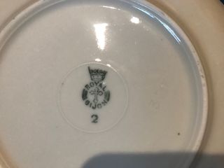 Set di 4 tazze e piatti in porcellana