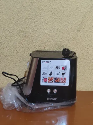 Picadora de carne KOENIC KMG 4151 B