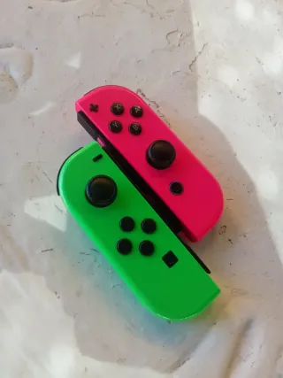 Joy-Con Nintendo Switch Verde y Rosa
