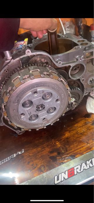 Mecánico de motos (Taller y carreras)
