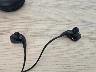 Auriculares Energy Sistem Sport Negros