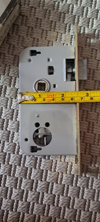 Cerradura Tesa con 2 llaves