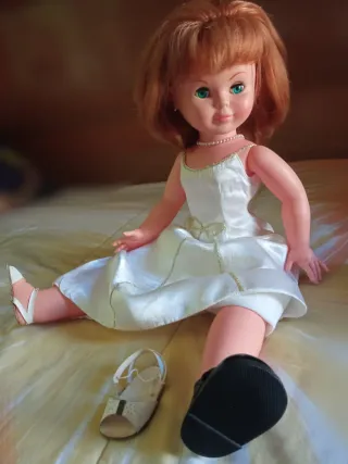 Zapatos válidos a Pierina y muñecas grandes
