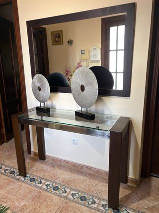 Mueble recibidor y espejo madera y cristal