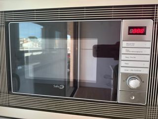 Muebles de cocina, isla y vitrocerámica