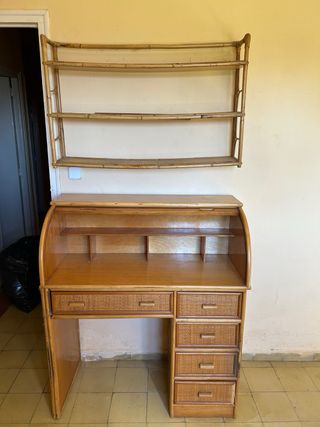 Escritorio vintage bambú y mimbre