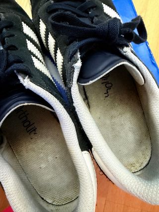 Adidas Gazelle gris oscuro - Talla 36