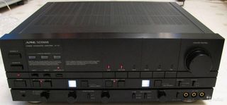 Amplificador integrado Alpine-Luxman LV-117 Negro