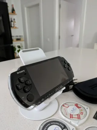Consola Sony PSP 3004 Negra + Accesorios