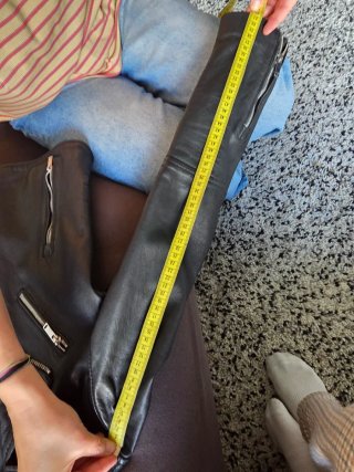 Cazadora Stradivarius Cuero Negra Talla M