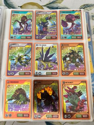 Álbumes Invizimals Nueva Alianza y Desafíos Oculto