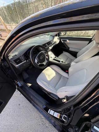 Lexus CT 2012