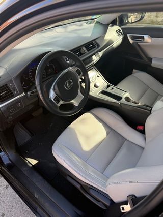 Lexus CT 2012