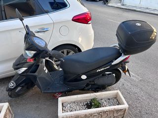Suzuki Address 125 Negra 2019 - 7500km
