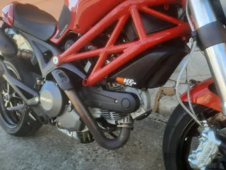 Ducati Monster 796