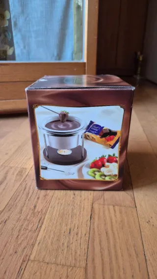 Set Fonduta Cioccolato Lindt Nuovo