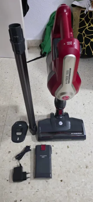 Aspiradora Hoover H-FREE 100 HOME HF122R Aspirador