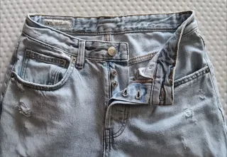 Vaqueros Zara rotos azul claro
