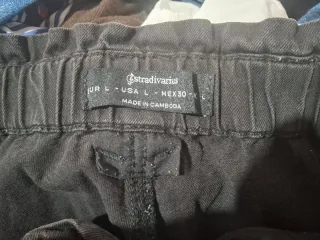 Pantalones negros anchos