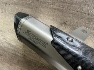 Tubo Escape Slip-On Honda X-ADV y Forza 750