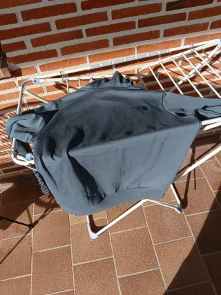 Sudadera North Face Gris Nueva