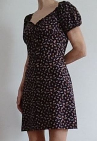 Abito corto Pimkie + bottoni e vita definita