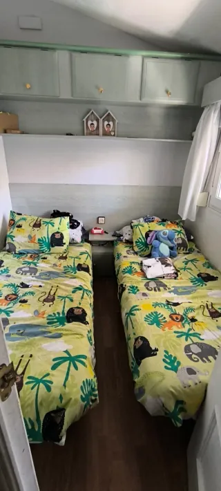 Parcela camping Daganzo con Mobil home.