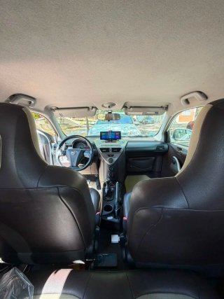 Toyota iQ 2009