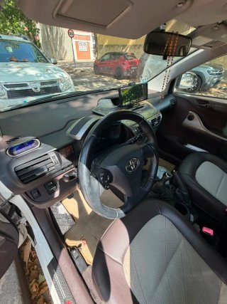 Toyota iQ 2009