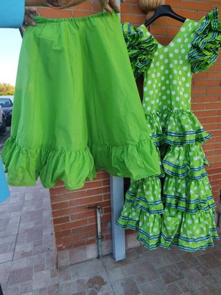 Trajes de Flamenca Lunares