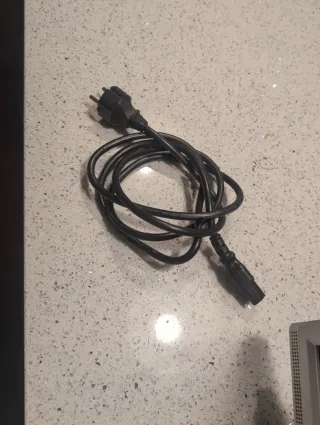 Pantalla Acer 17 Plata con soporte VESA