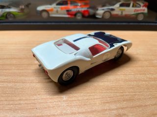 Ford GT40 Scalextric Triang