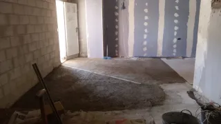 Albañil, Servicios de reformas y reparaciones.