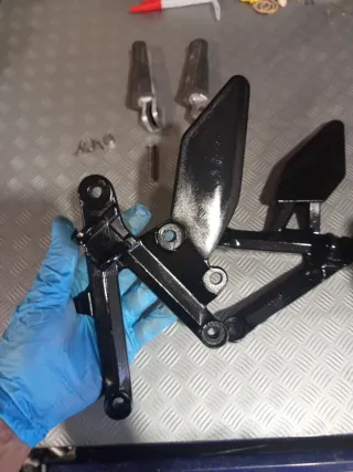 Estriberas delanteras Yamaha TZR 80RR/50