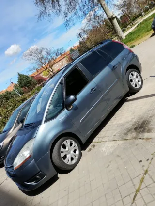 Citroen C4 Picasso 2011