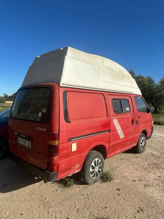 Toyota Hiace 1989