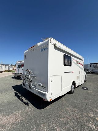 Autocaravana RIMOR SEAL 69 plus