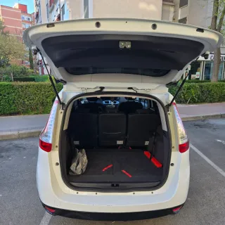 Renault Grand Scenic 2010
