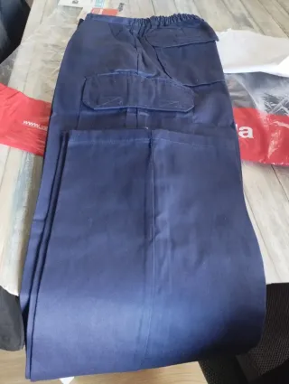 Pantalón Velilla multibolsillos Talla 40