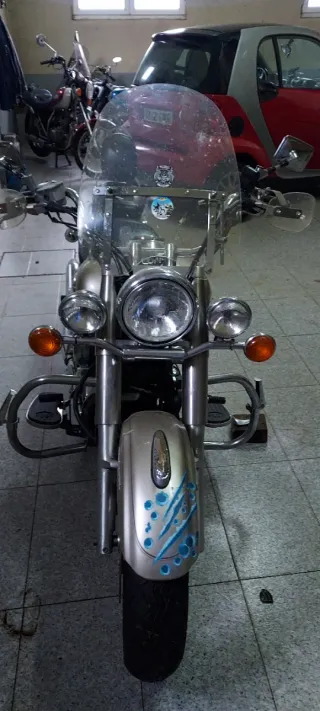 Yamaha XV Drag Star 650 - Moto Cruiser