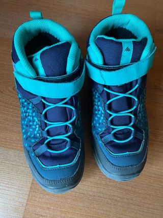 Botas Montaña Quechua Waterproof Talla 34