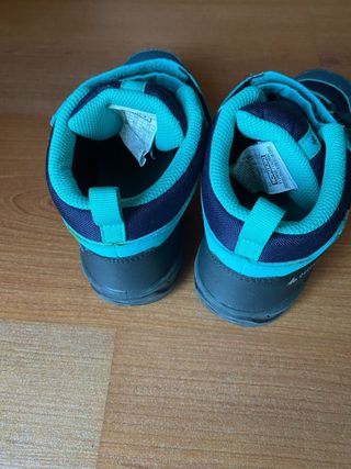 Botas Montaña Quechua Waterproof Talla 34
