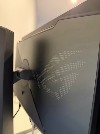 Monitor gaming ASUS ROG OLED PG27UCDM 4K 240Hz