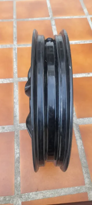 Llanta trasera Peugeot Tweet 2.50×16
